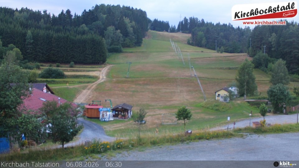 Archiv Foto Webcam Skiabfahrtshang im Schidorf Kirchbach