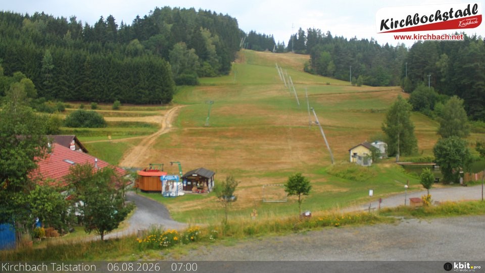 Archiv Foto Webcam Skiabfahrtshang im Schidorf Kirchbach
