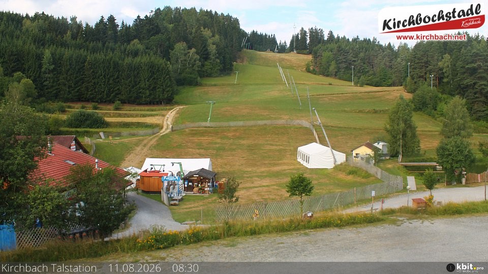Archiv Foto Webcam Skiabfahrtshang im Schidorf Kirchbach