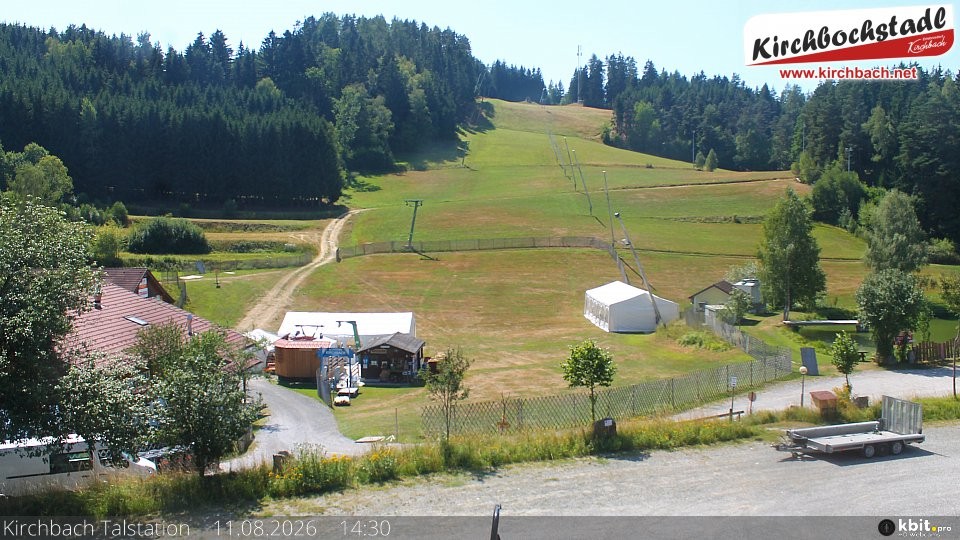 Archiv Foto Webcam Skiabfahrtshang im Schidorf Kirchbach