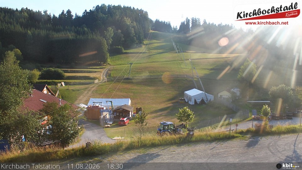 Archiv Foto Webcam Skiabfahrtshang im Schidorf Kirchbach