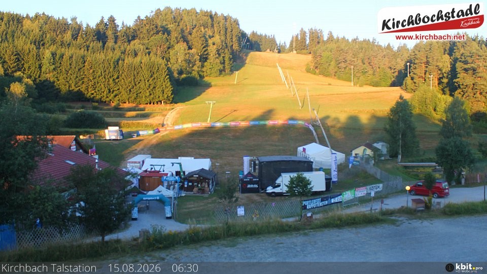 Archived image Webcam View at the lift in the Schidorf Kirchbarch, Austrian Waldviertel