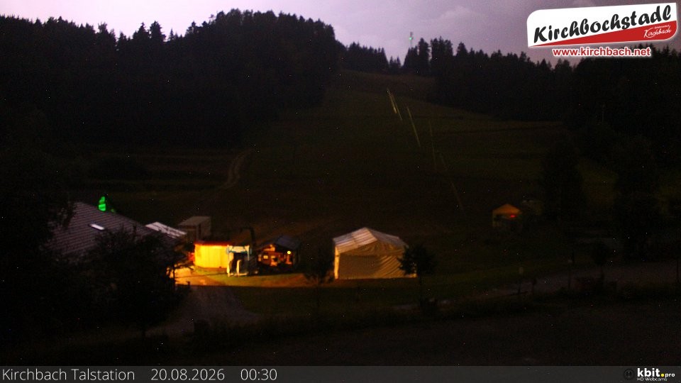 Archiv Foto Webcam Skiabfahrtshang im Schidorf Kirchbach