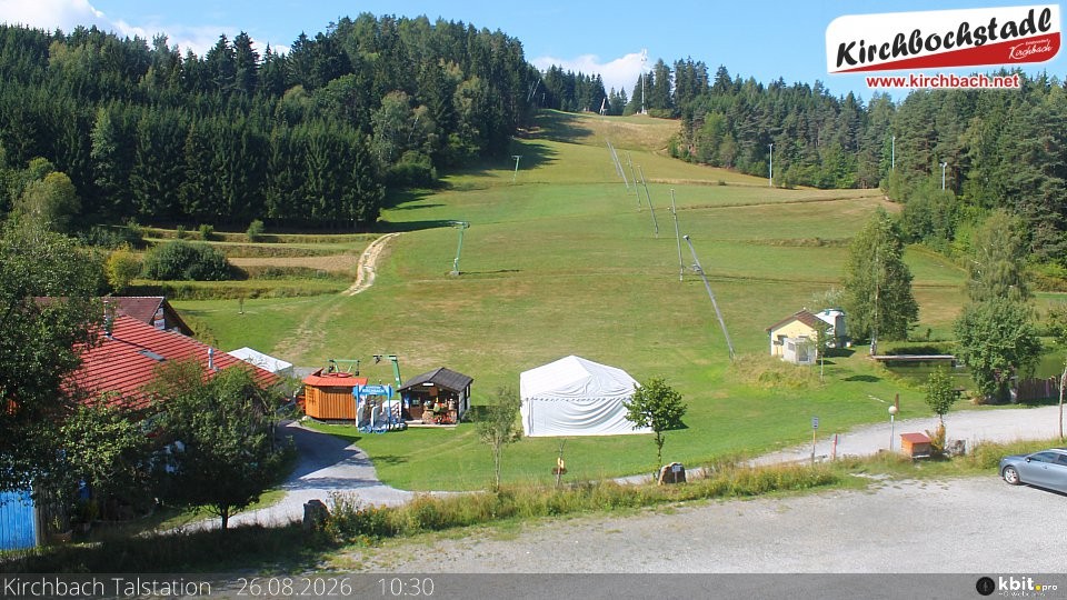 Archiv Foto Webcam Skiabfahrtshang im Schidorf Kirchbach