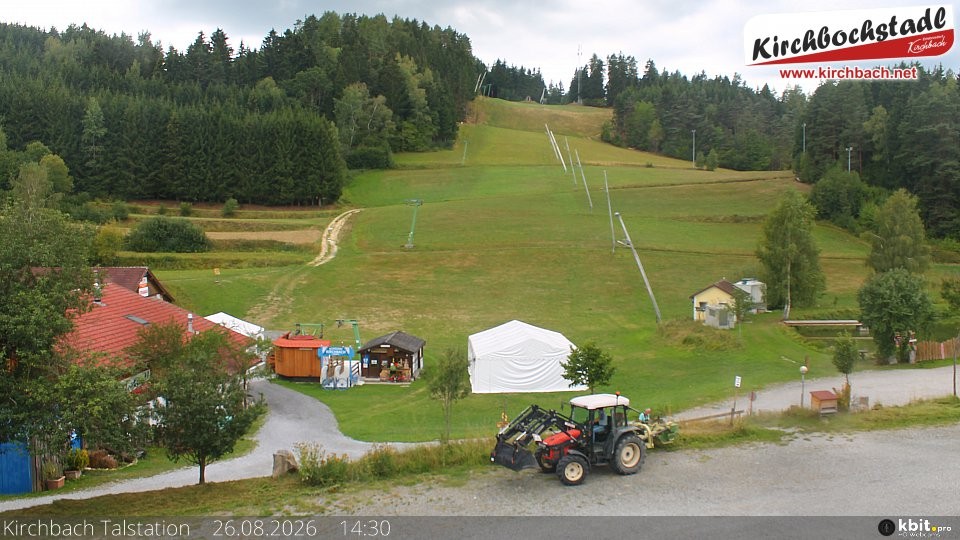 Archiv Foto Webcam Skiabfahrtshang im Schidorf Kirchbach