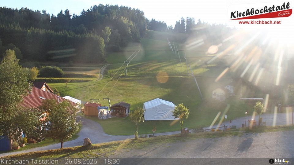 Archiv Foto Webcam Skiabfahrtshang im Schidorf Kirchbach
