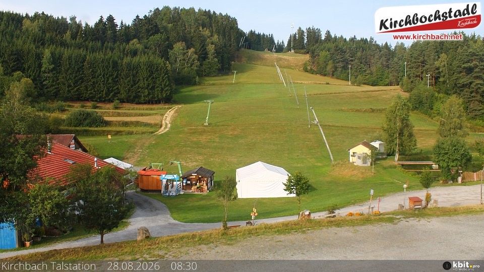 Archiv Foto Webcam Skiabfahrtshang im Schidorf Kirchbach