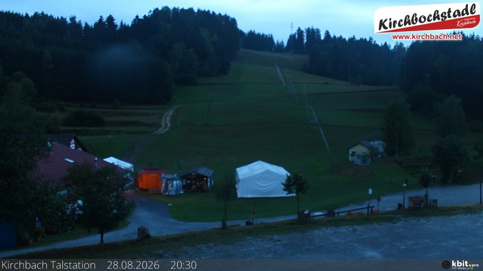 Archiv Foto Webcam Skiabfahrtshang im Schidorf Kirchbach