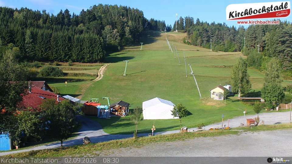 Archiv Foto Webcam Skiabfahrtshang im Schidorf Kirchbach