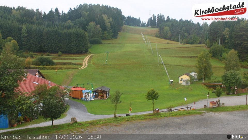 Archived image Webcam View at the lift in the Schidorf Kirchbarch, Austrian Waldviertel
