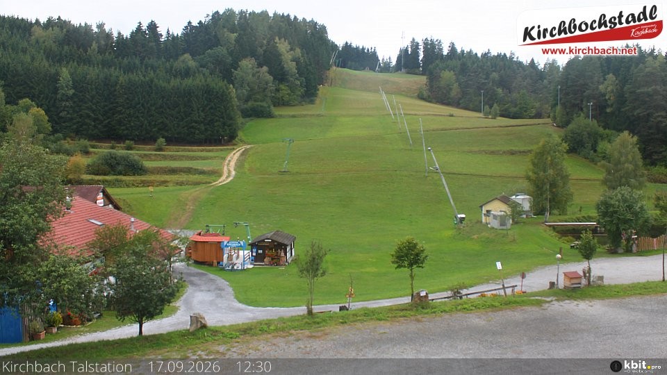 Archived image Webcam View at the lift in the Schidorf Kirchbarch, Austrian Waldviertel