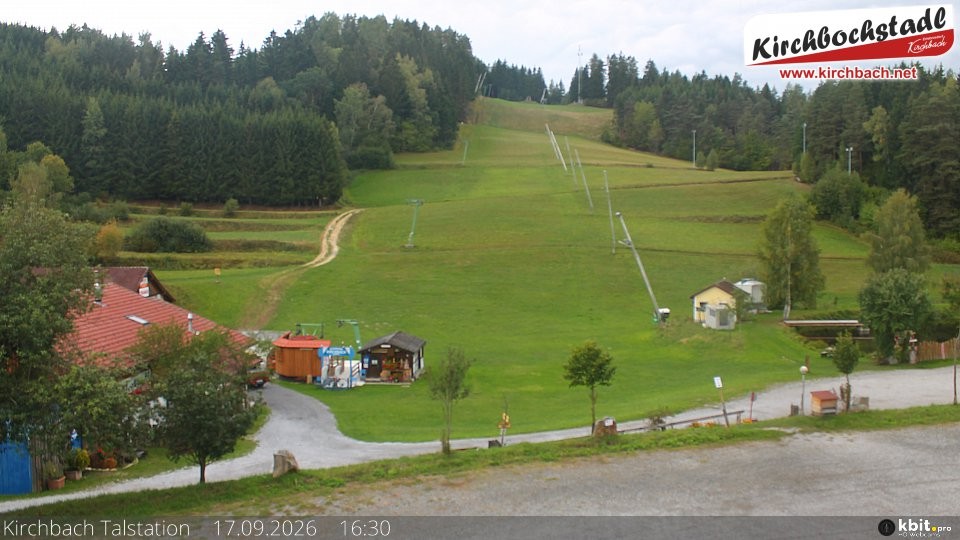 Archiv Foto Webcam Skiabfahrtshang im Schidorf Kirchbach