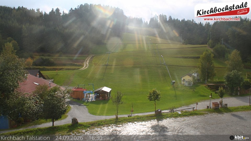Archiv Foto Webcam Skiabfahrtshang im Schidorf Kirchbach