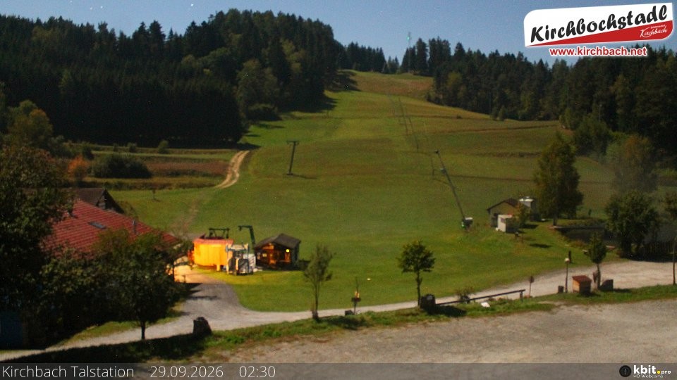 Archiv Foto Webcam Skiabfahrtshang im Schidorf Kirchbach