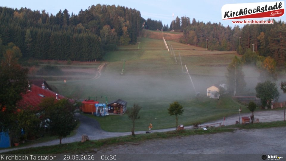 Archiv Foto Webcam Skiabfahrtshang im Schidorf Kirchbach