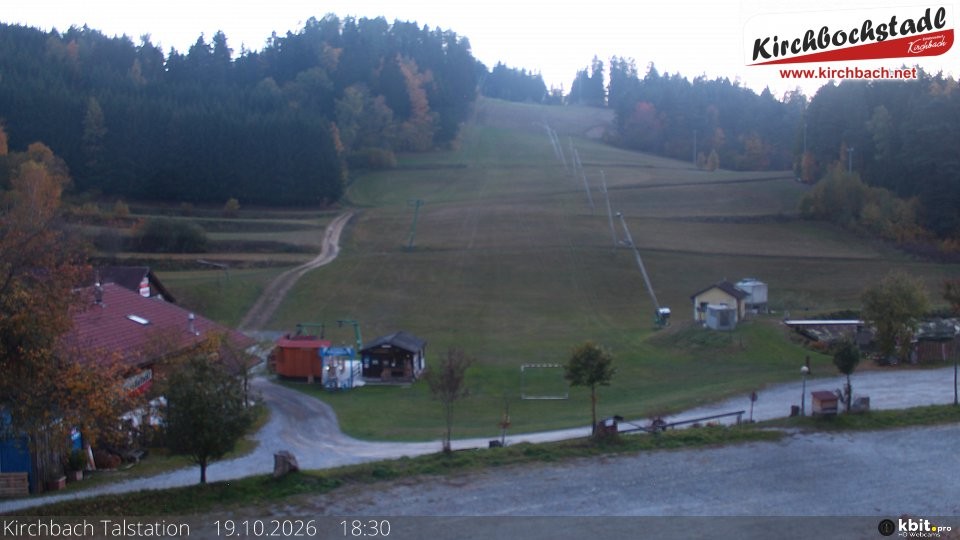 Archiv Foto Webcam Skiabfahrtshang im Schidorf Kirchbach