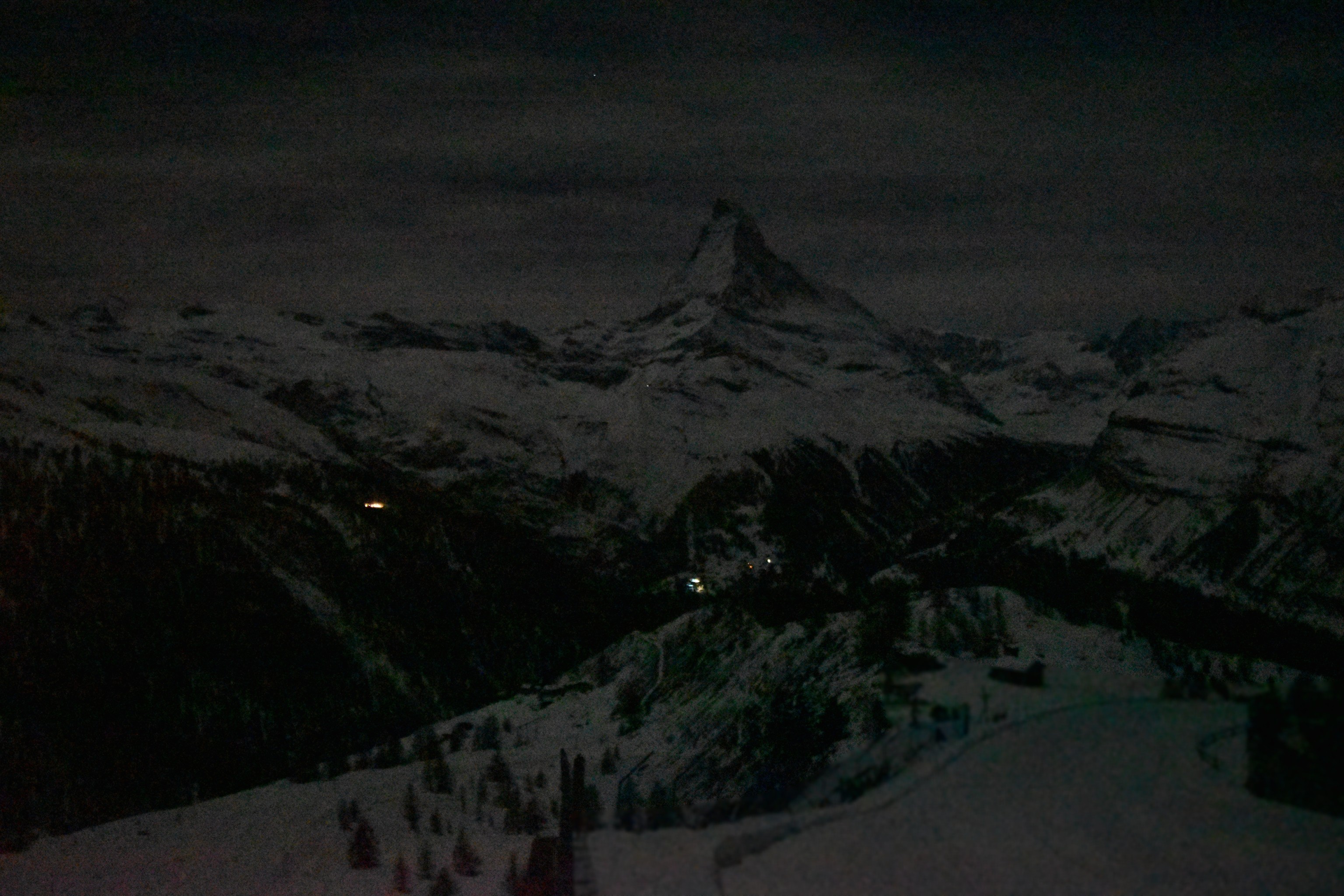 Archiv Foto Webcam Zermatt - Sunnega