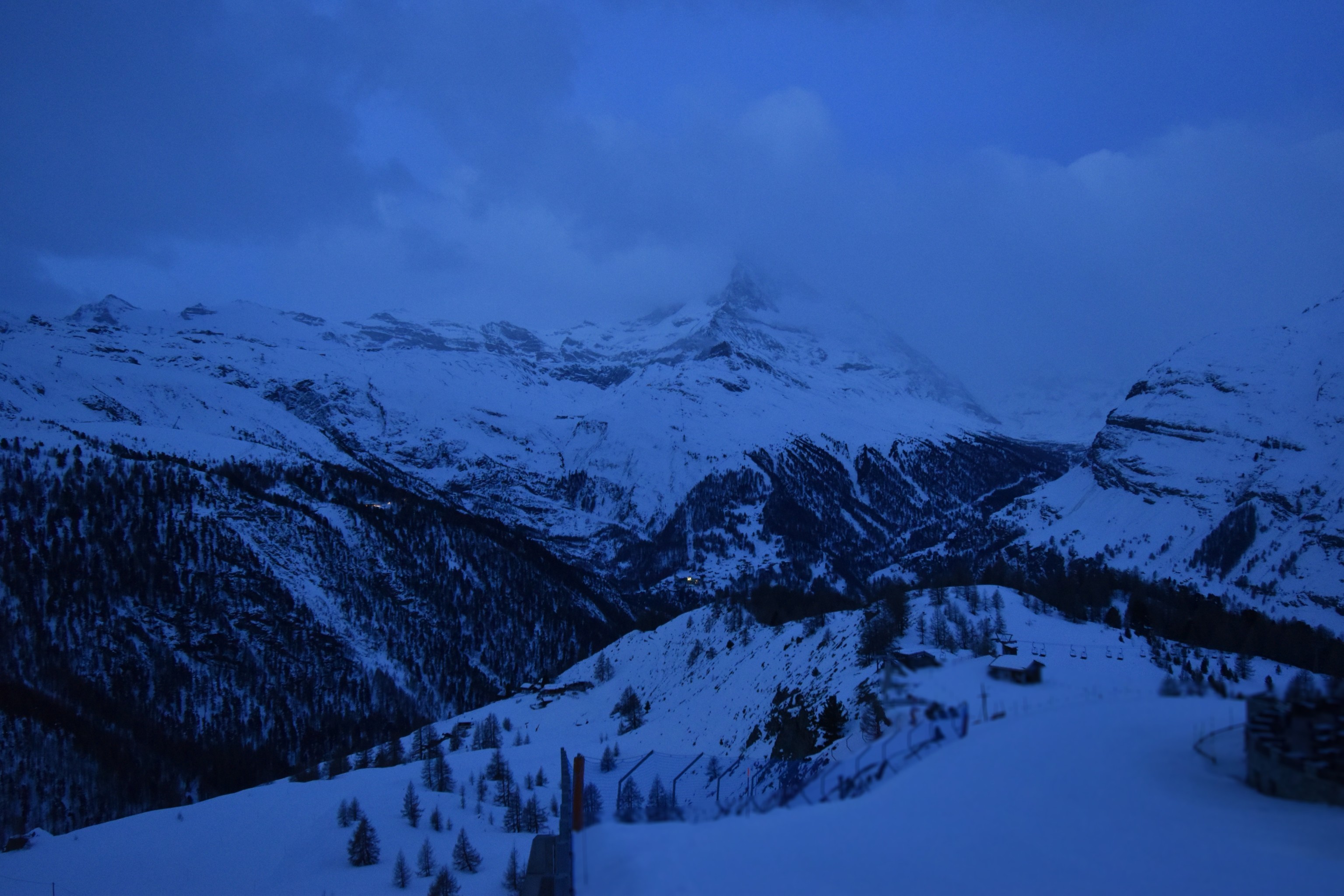 Archiv Foto Webcam Zermatt - Sunnega