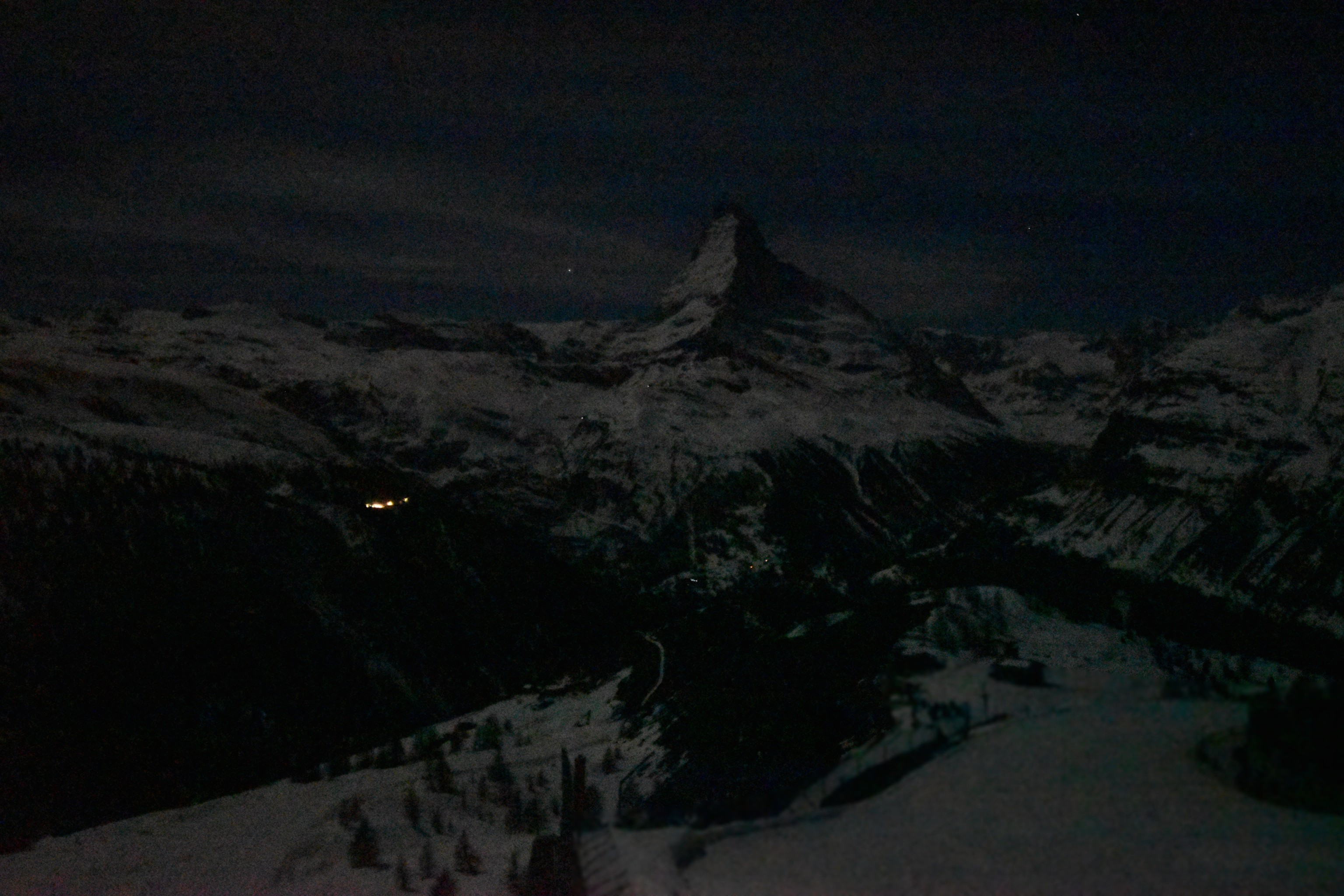 Archiv Foto Webcam Zermatt - Sunnega