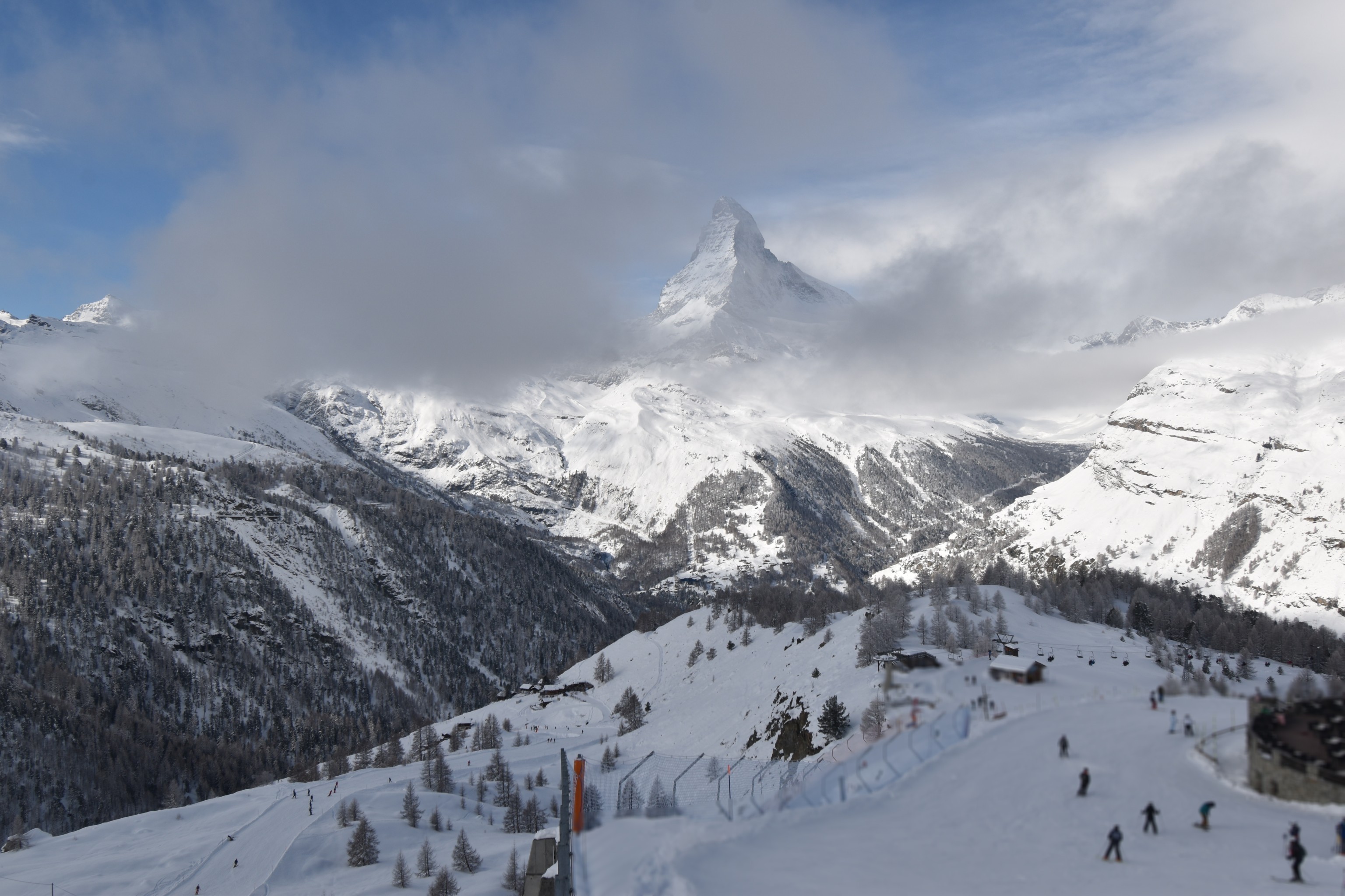 Archiv Foto Webcam Zermatt - Sunnega