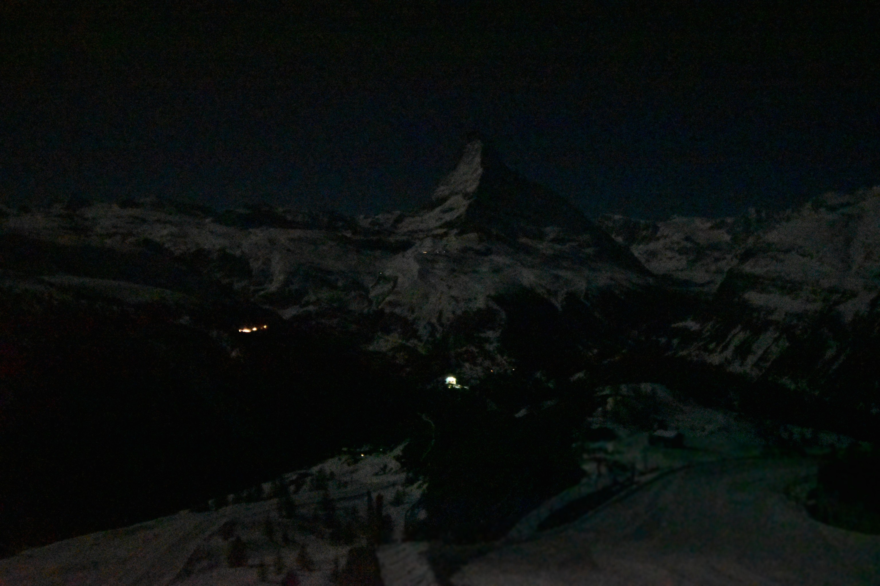 Archiv Foto Webcam Zermatt - Sunnega