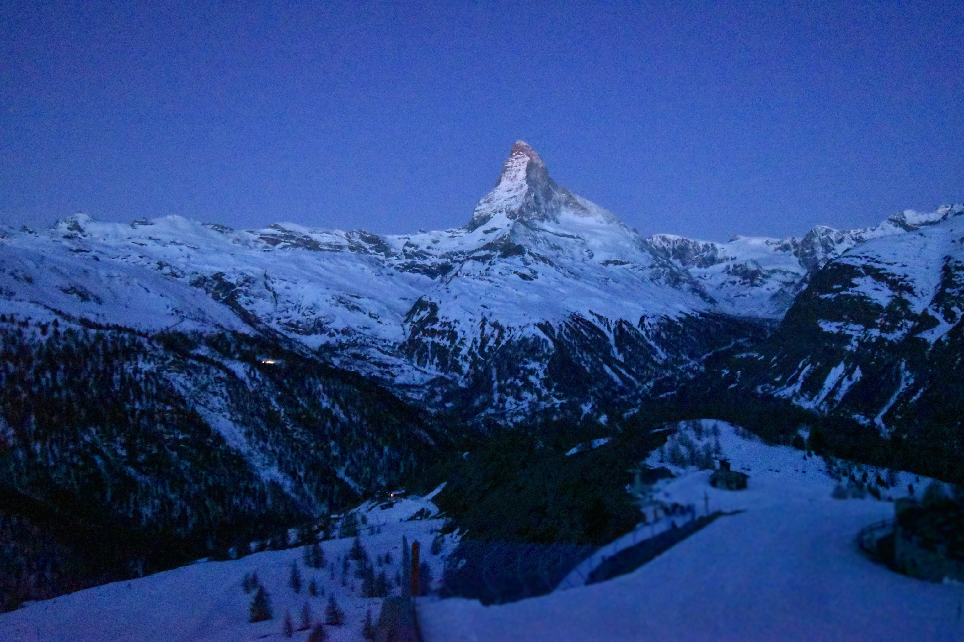 Archiv Foto Webcam Zermatt - Sunnega