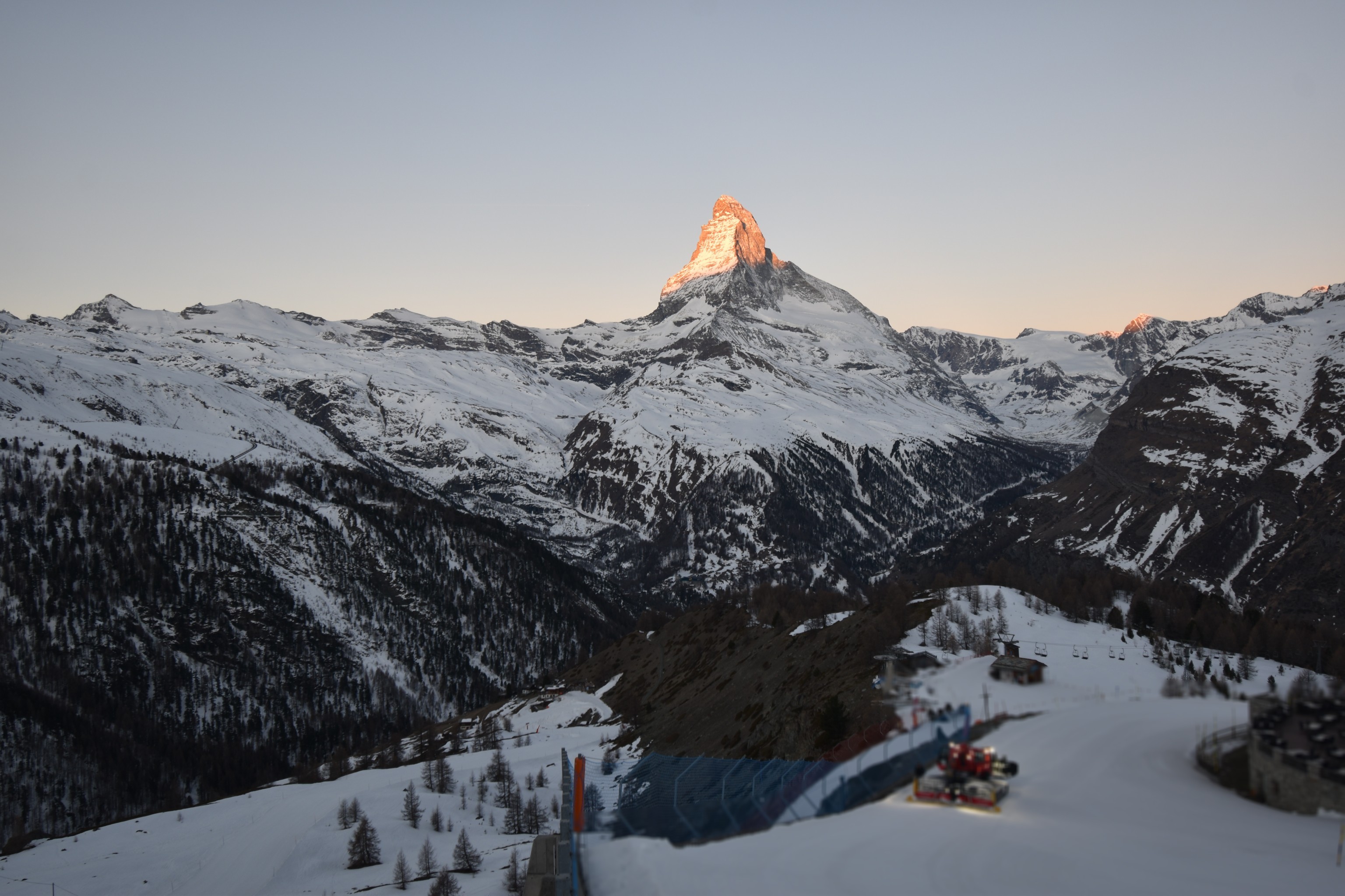 Archiv Foto Webcam Zermatt - Sunnega