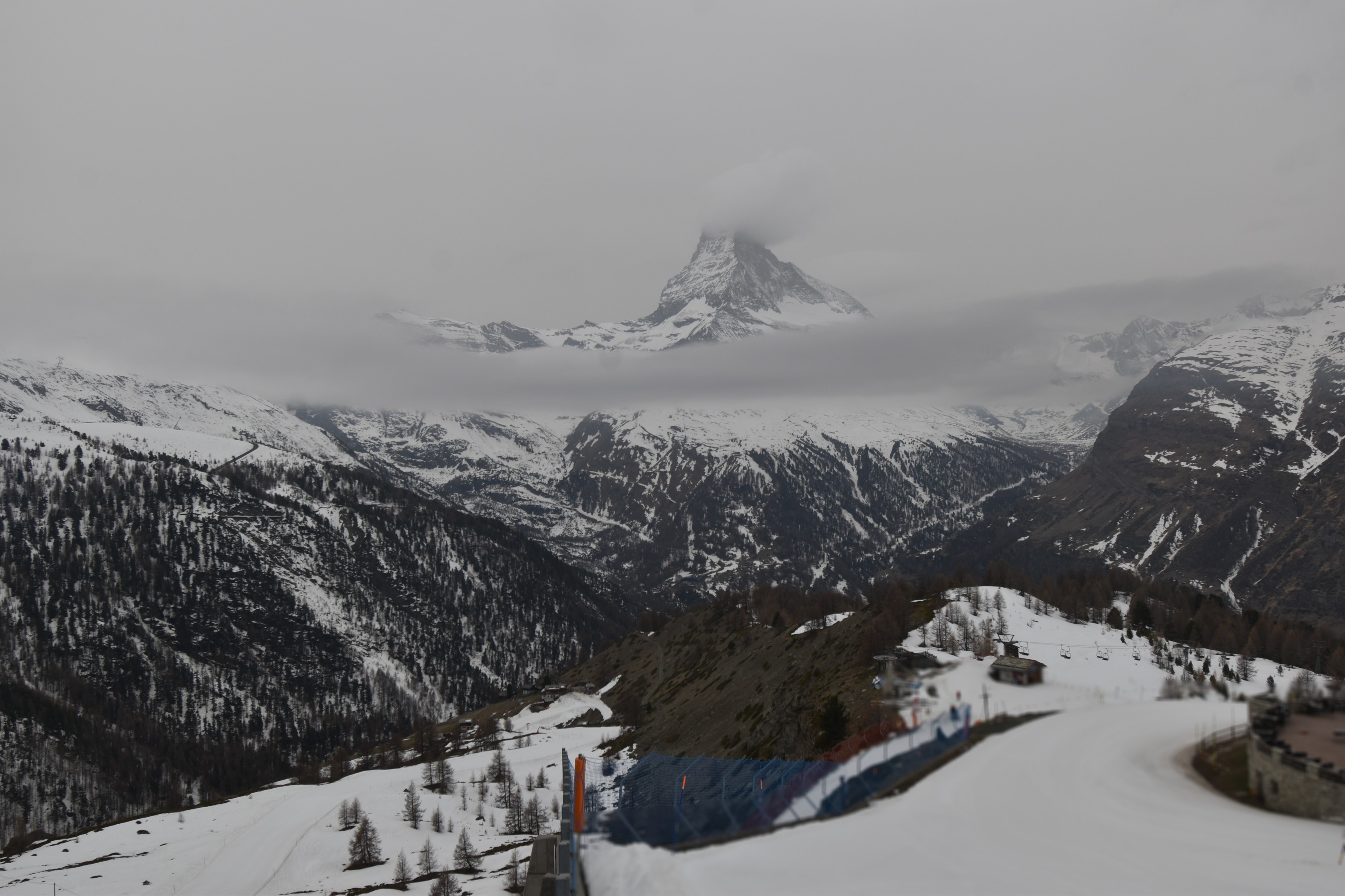 Archiv Foto Webcam Zermatt - Sunnega