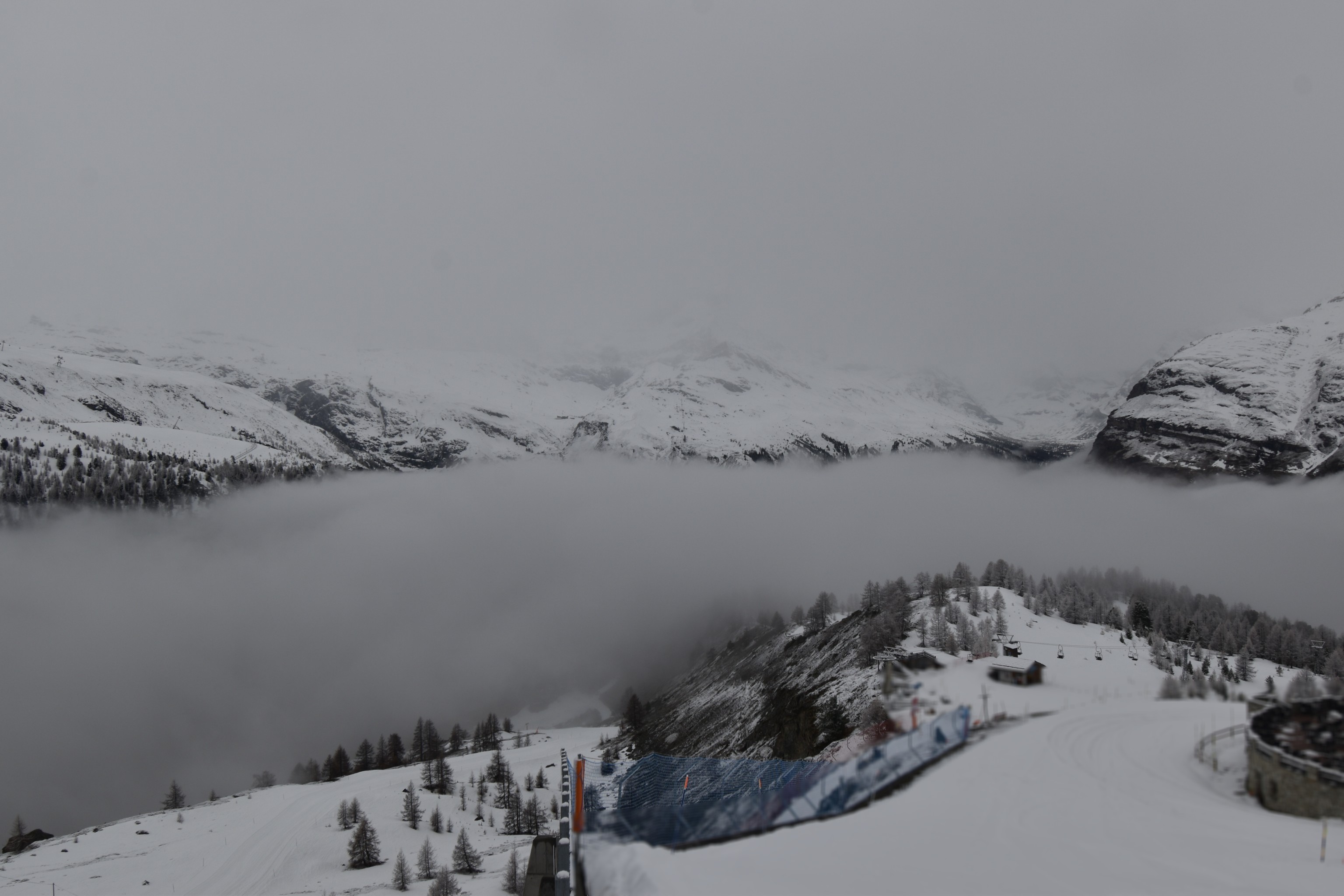 Archiv Foto Webcam Zermatt - Sunnega