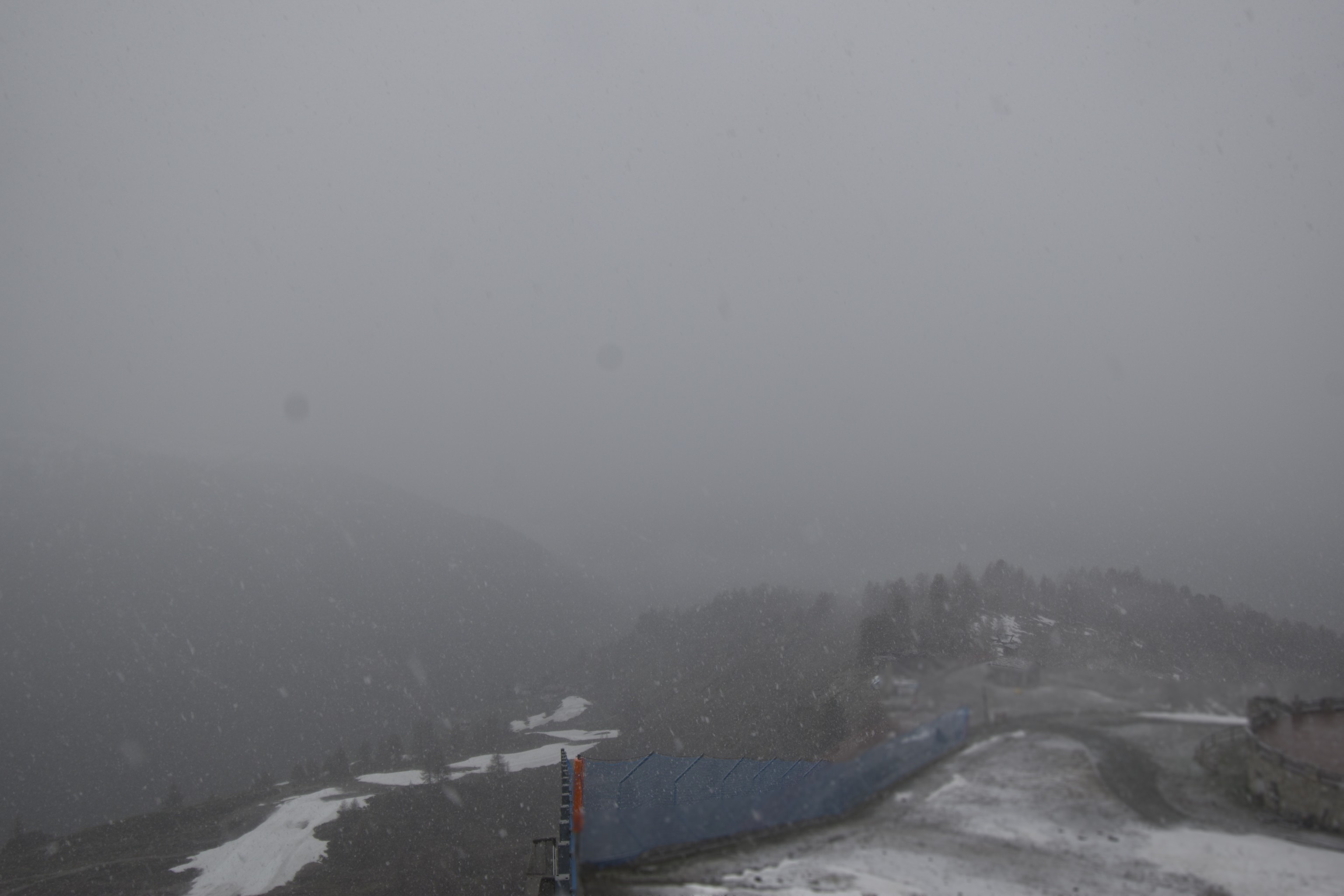 Archiv Foto Webcam Zermatt - Sunnega