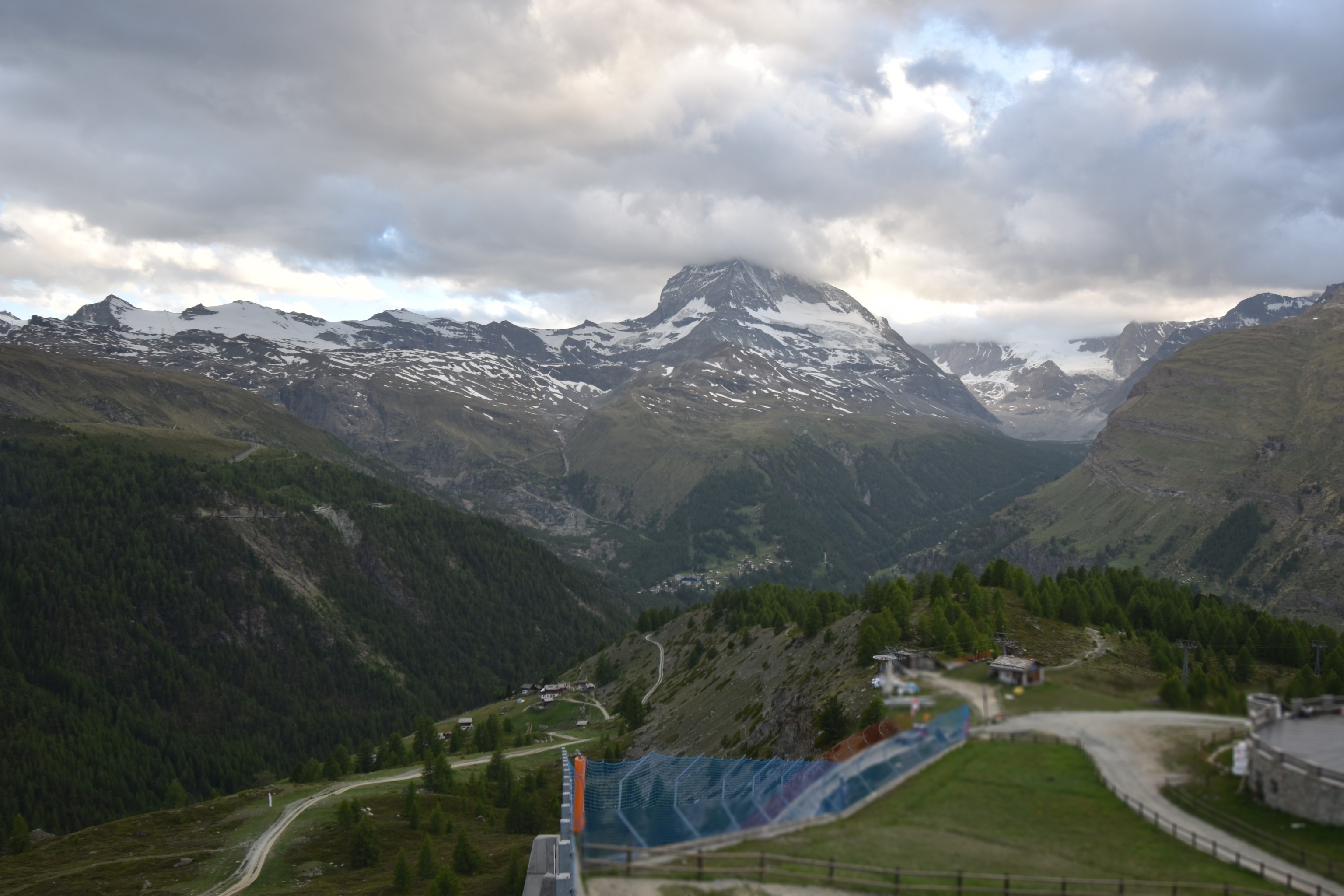 Archiv Foto Webcam Zermatt - Sunnega