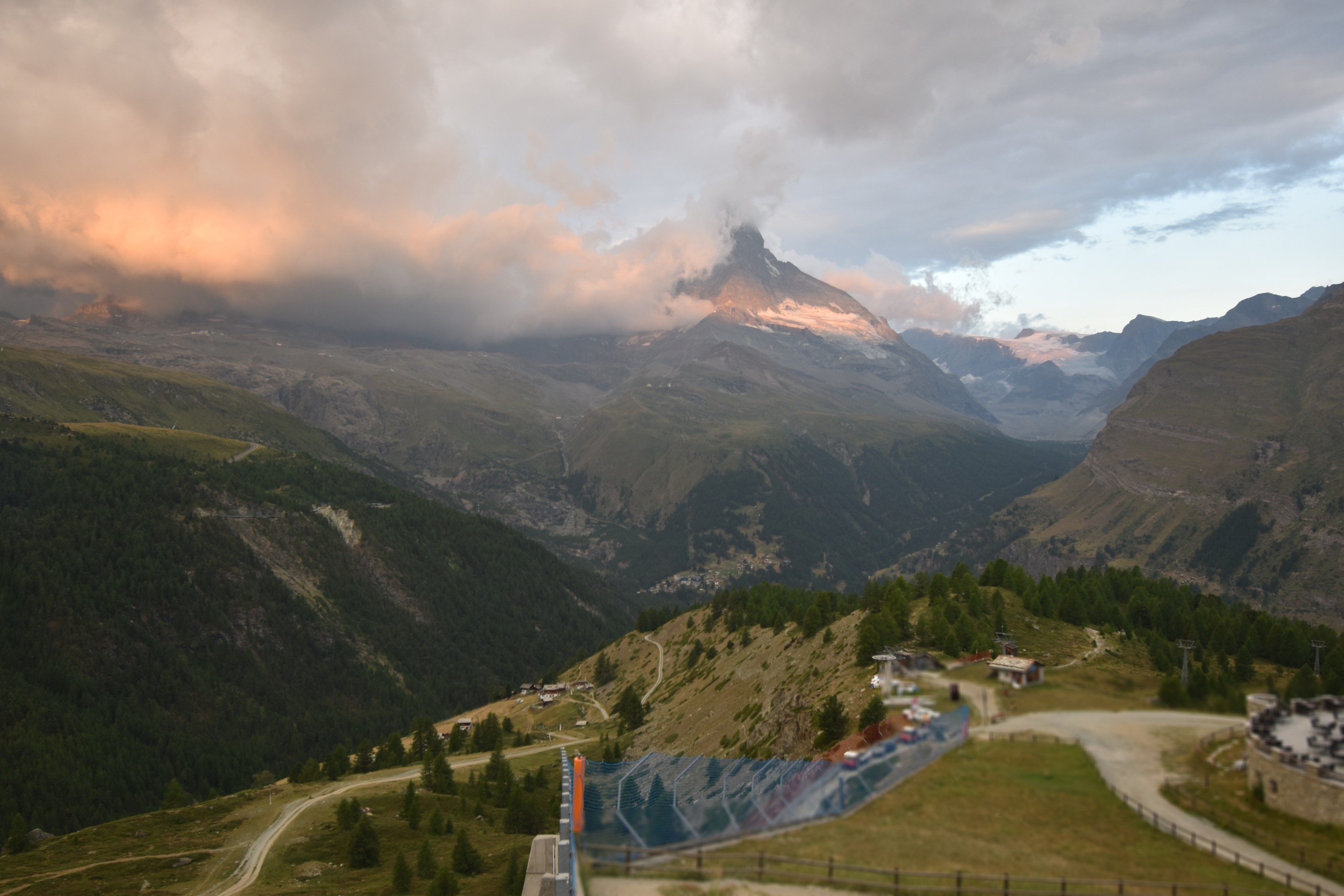 Archiv Foto Webcam Zermatt - Sunnega