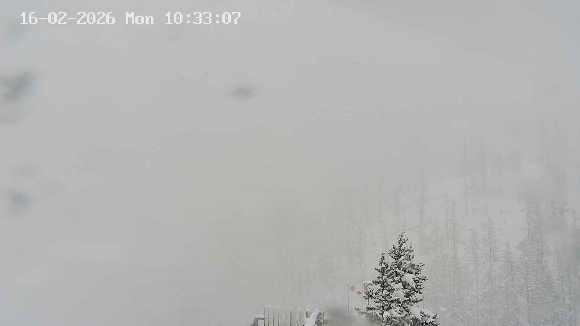 Archiv Foto Webcam Heliport Zermatt