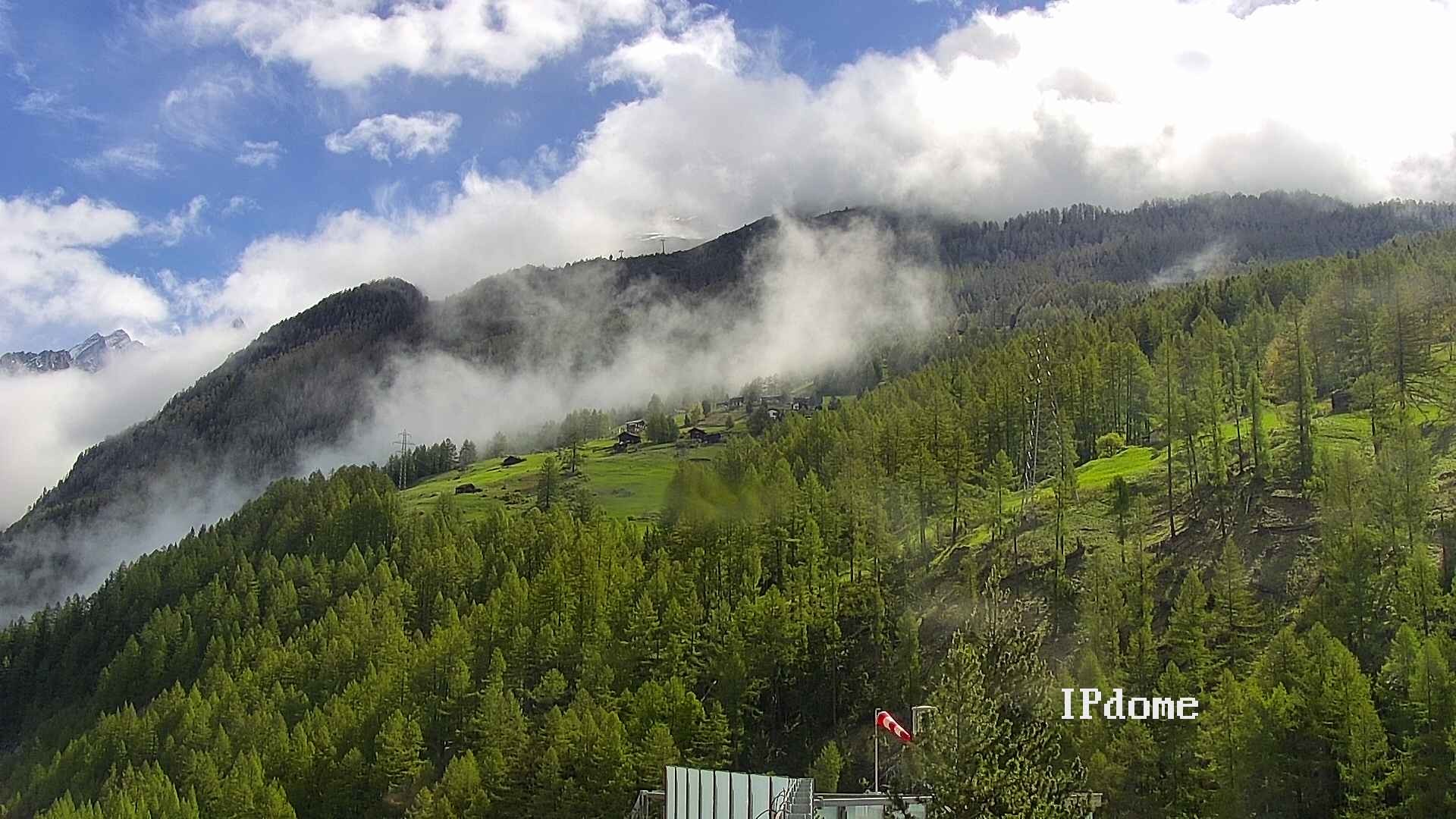 Archiv Foto Webcam Heliport Zermatt