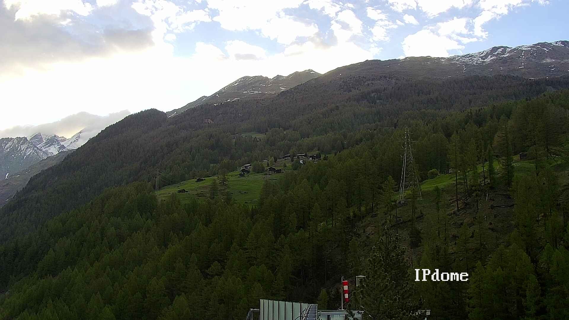Archiv Foto Webcam Heliport Zermatt