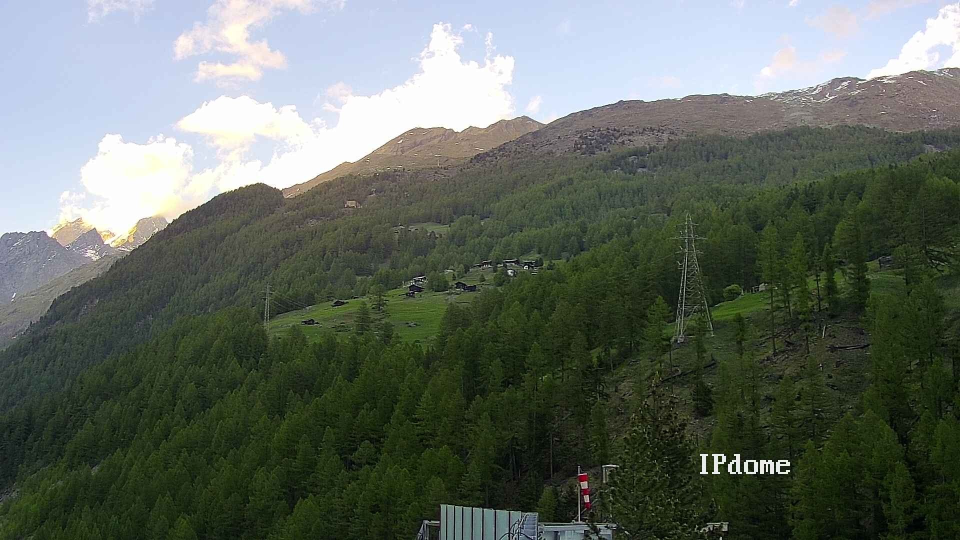 Archiv Foto Webcam Heliport Zermatt