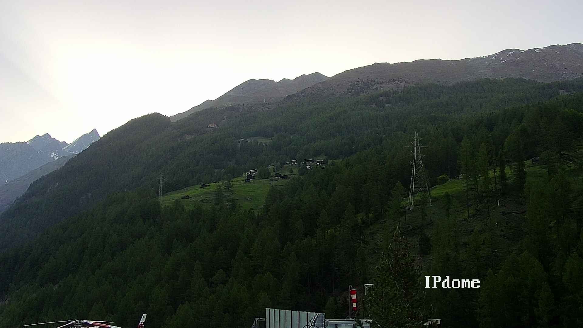 Archiv Foto Webcam Heliport Zermatt