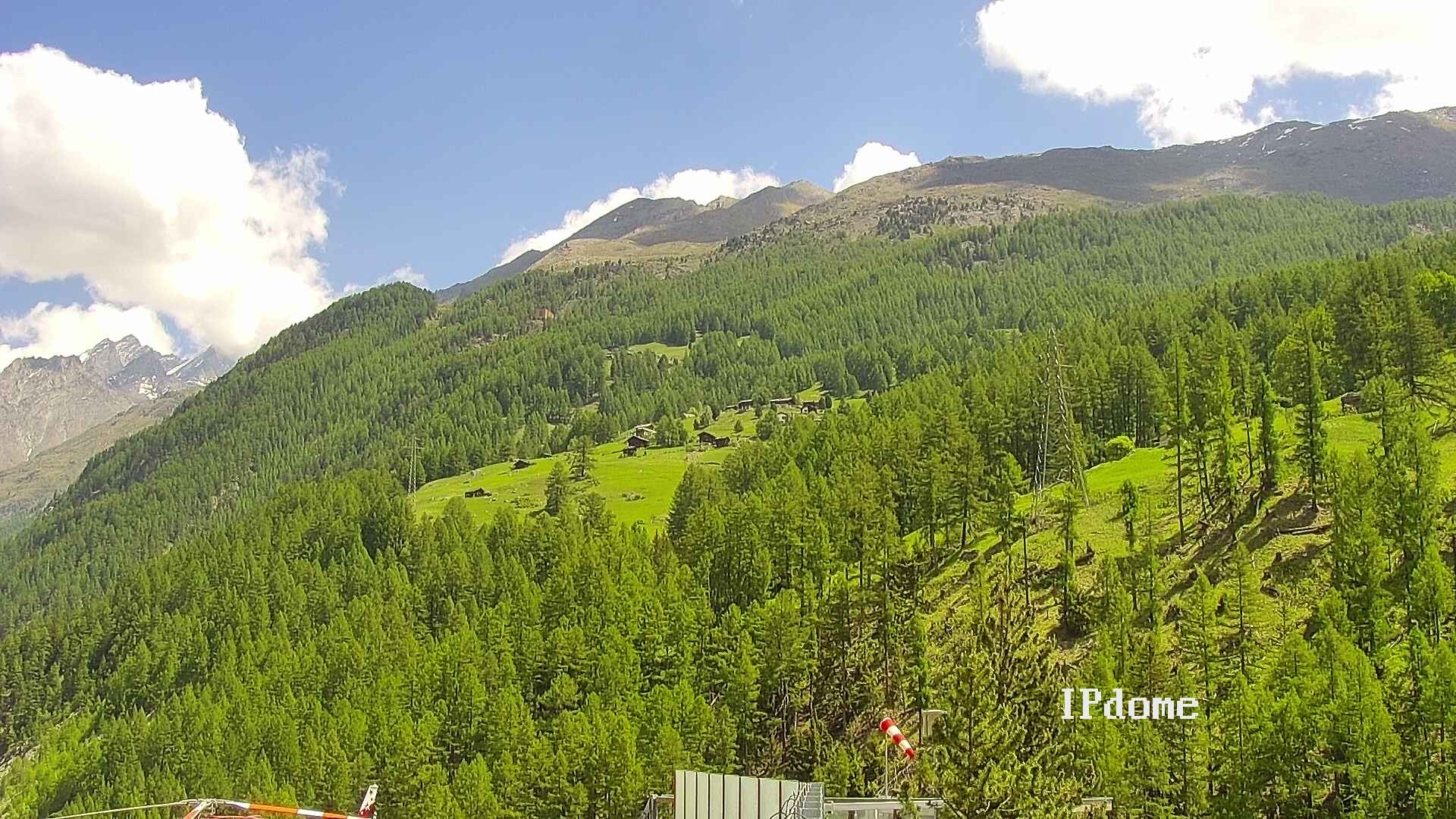 Archiv Foto Webcam Heliport Zermatt