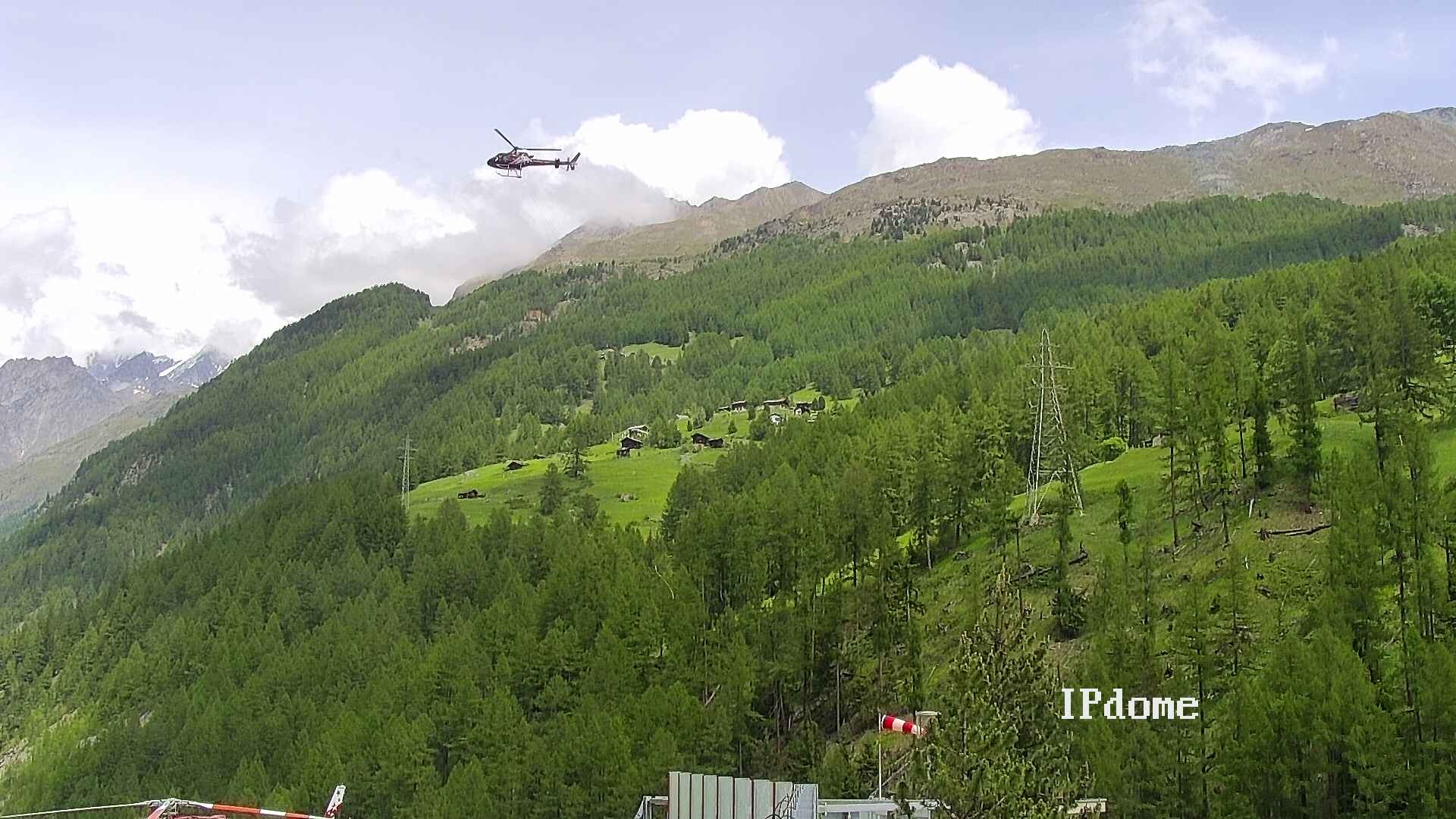 Archiv Foto Webcam Heliport Zermatt