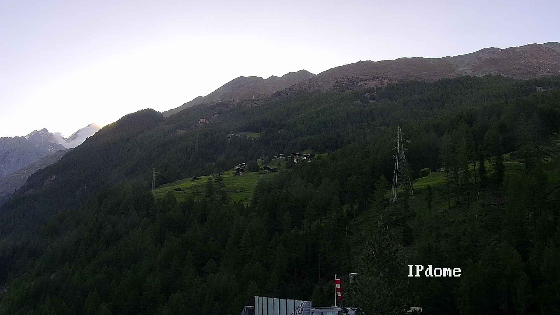 Archiv Foto Webcam Heliport Zermatt