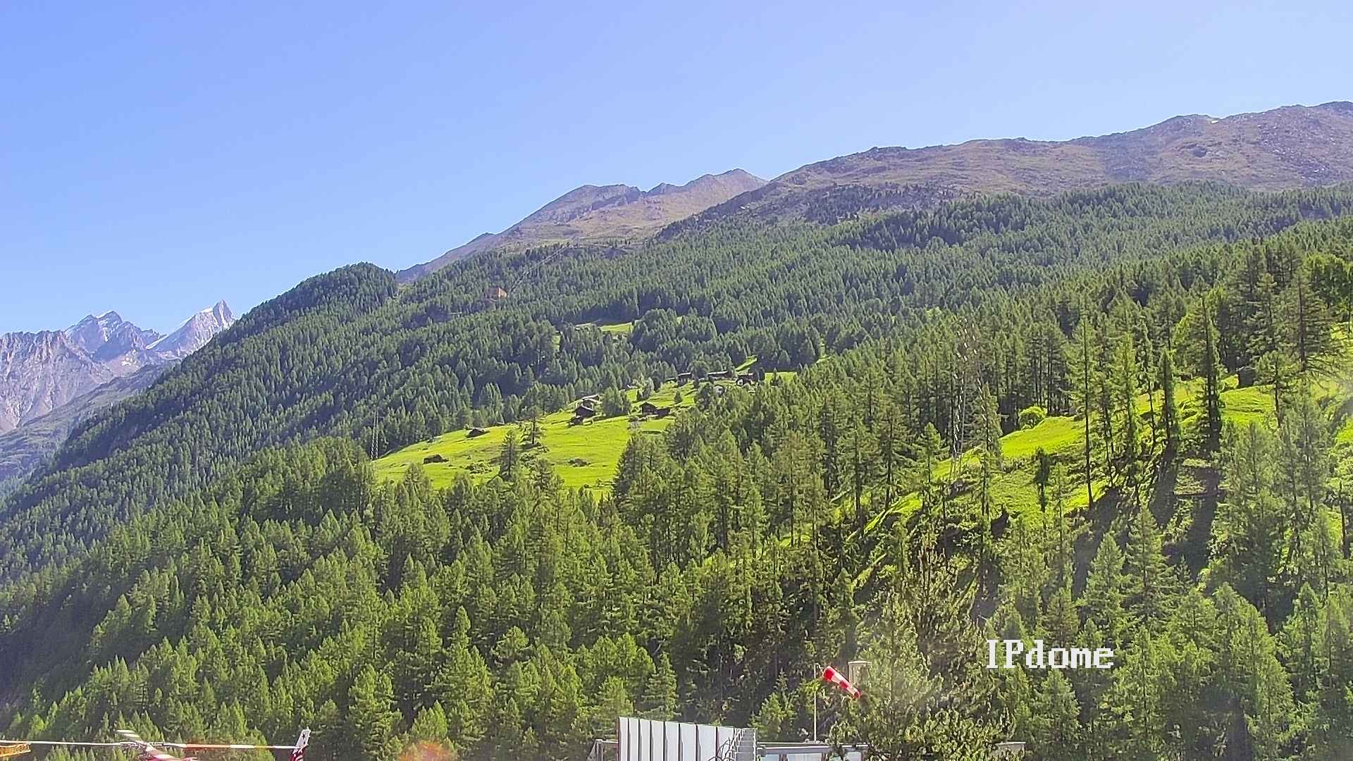 Archiv Foto Webcam Heliport Zermatt