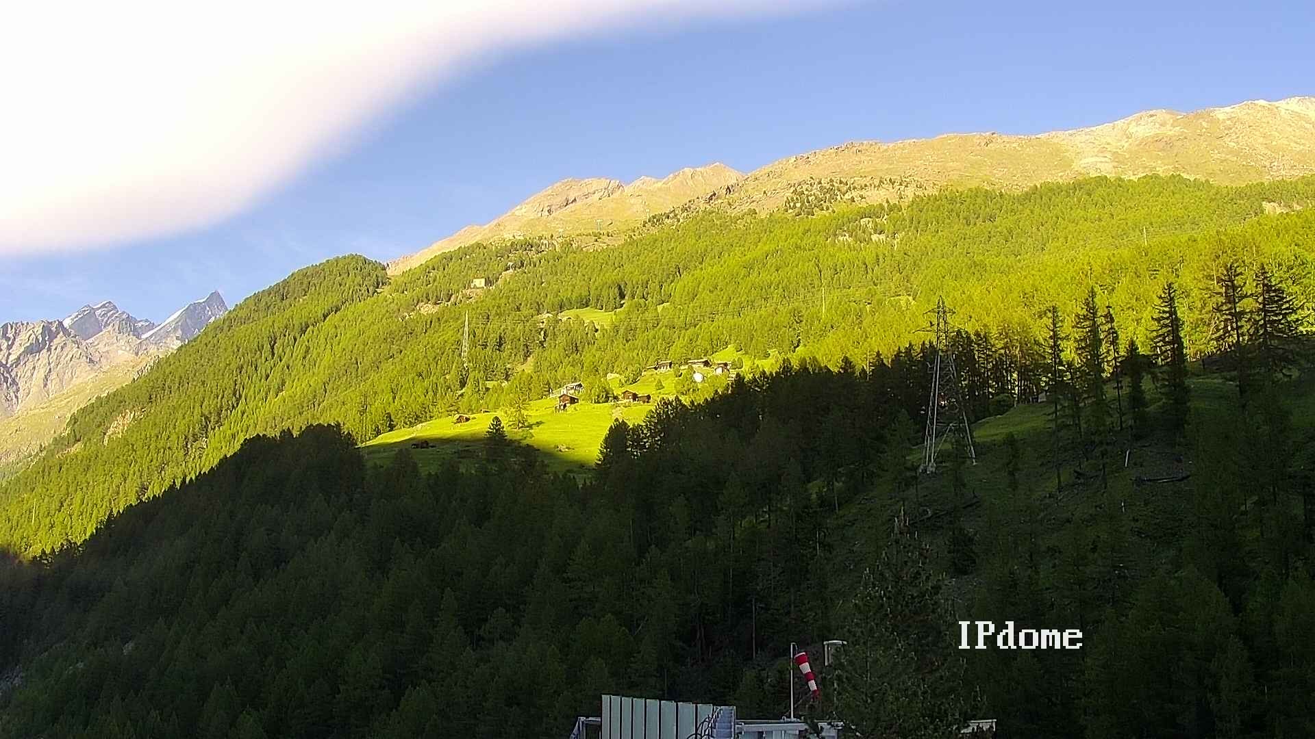 Archiv Foto Webcam Heliport Zermatt