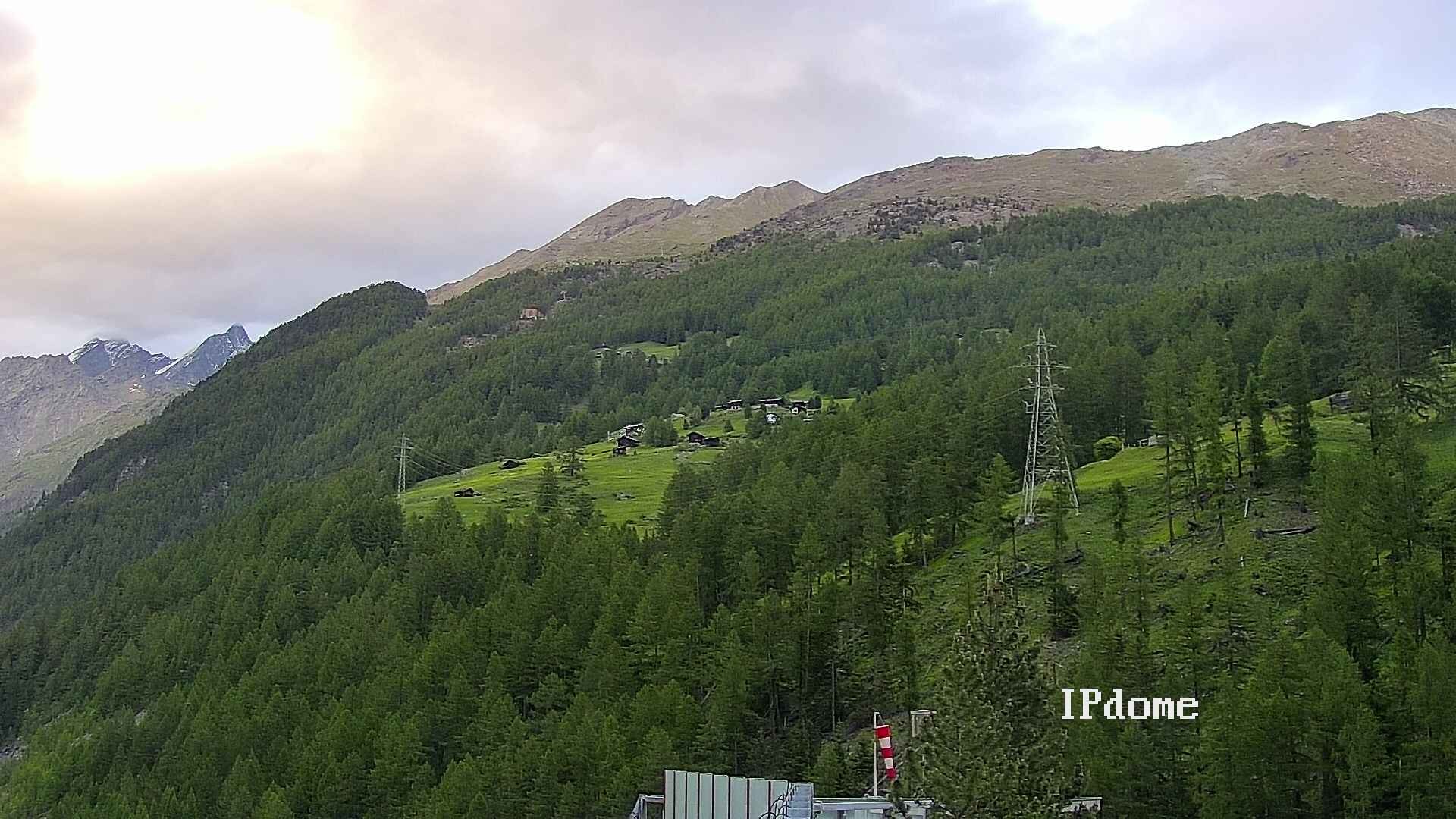 Archiv Foto Webcam Heliport Zermatt