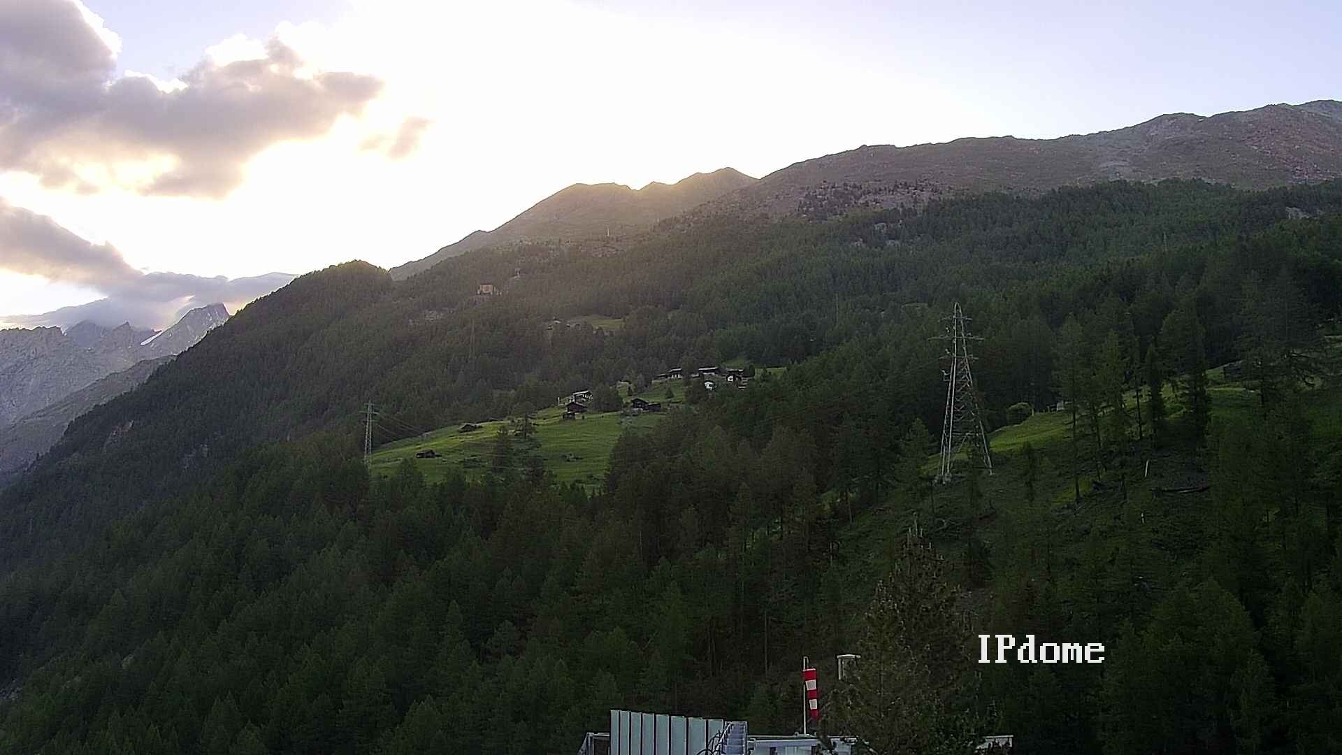 Archiv Foto Webcam Heliport Zermatt