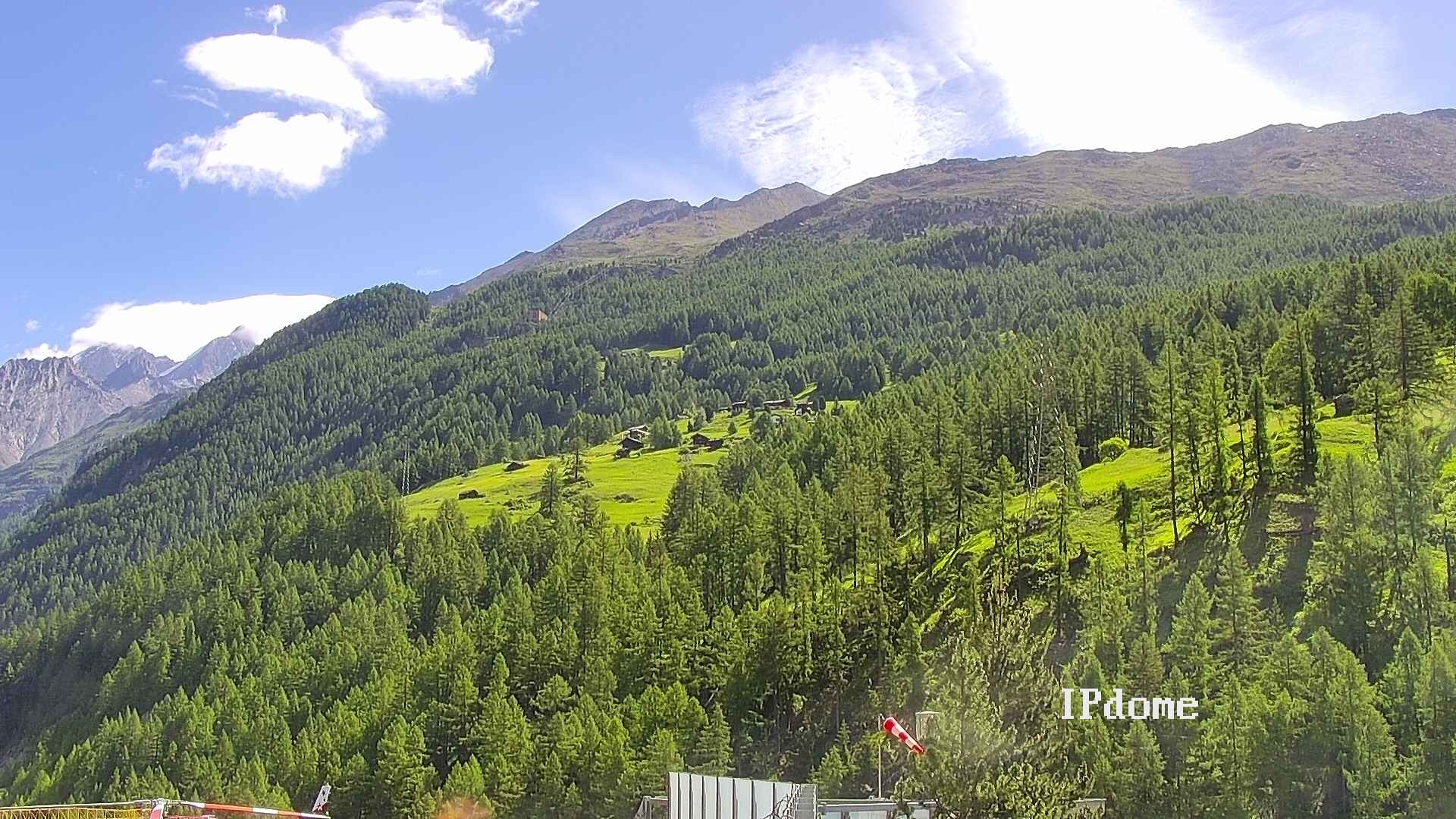 Archiv Foto Webcam Heliport Zermatt