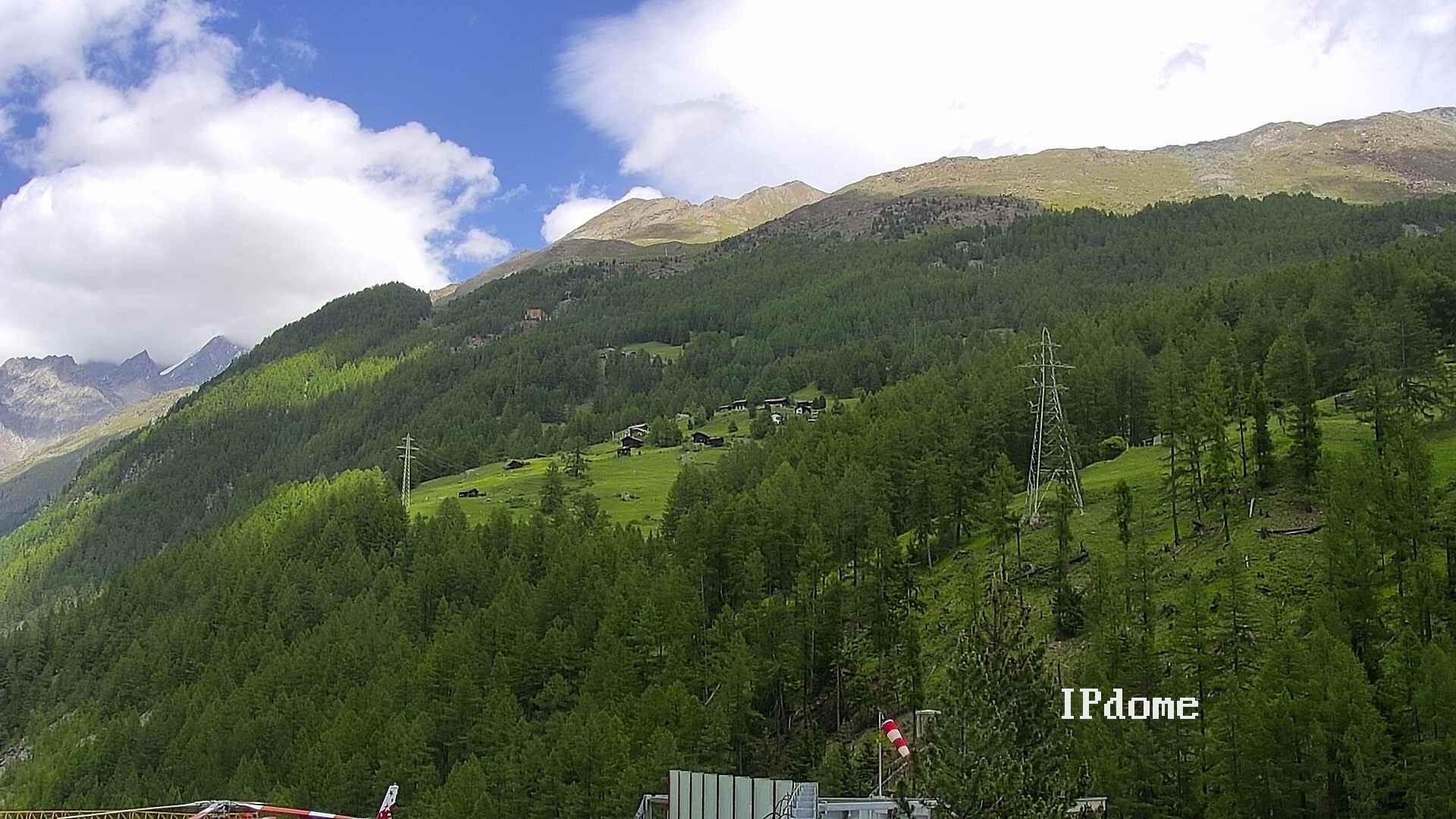 Archiv Foto Webcam Heliport Zermatt