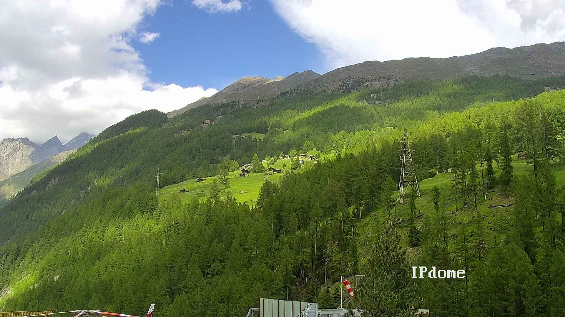Archiv Foto Webcam Heliport Zermatt