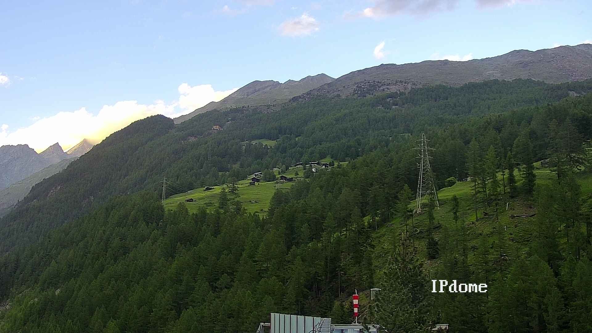 Archiv Foto Webcam Heliport Zermatt