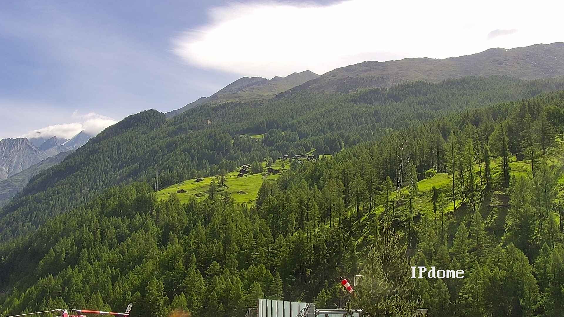 Archiv Foto Webcam Heliport Zermatt