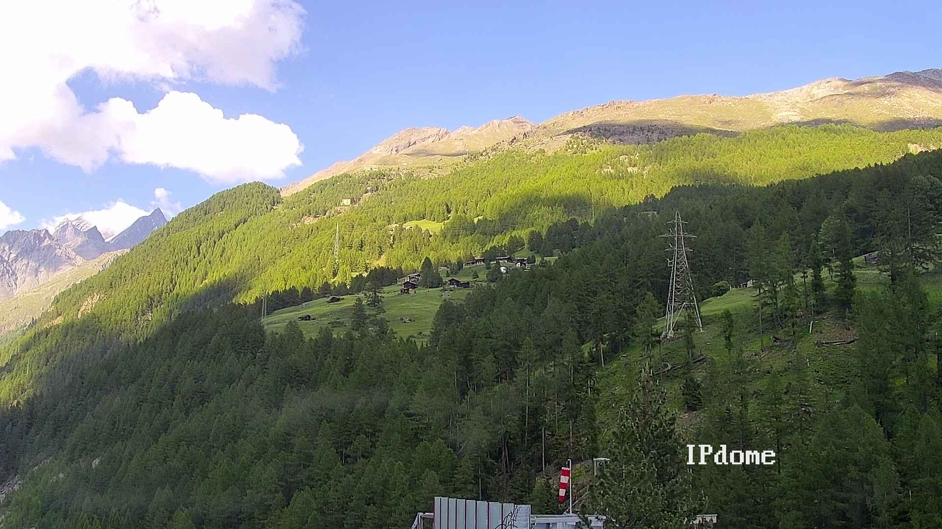 Archiv Foto Webcam Heliport Zermatt